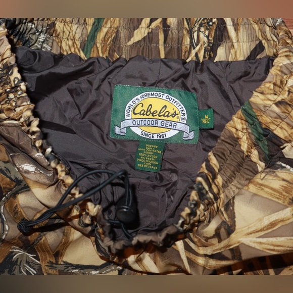 Cabela’s CAMO HUNTING PANTS WATERPROOF BREATHABLE Medium - Picture 3 of 5